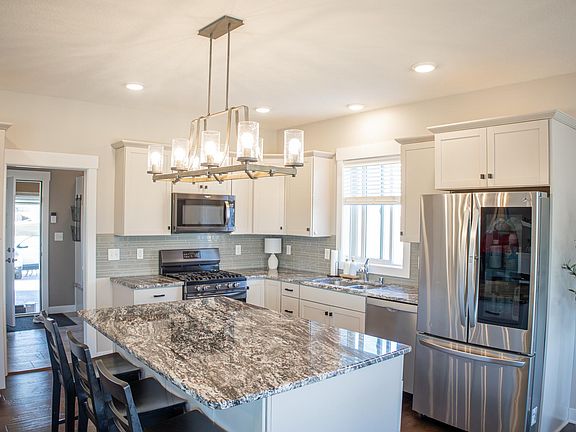 4th image of 5476 Ridgeview Dr NW