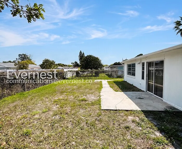 9130 Chatam Ln — Photo 33