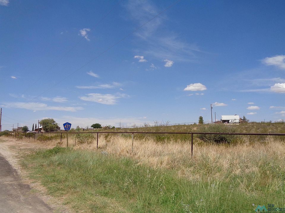 2nd image of 2 Acoma Rd