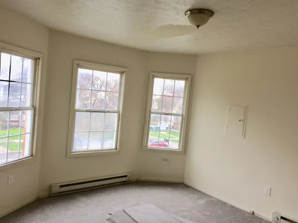 1459 Ridgewood Ave, Lakewood, OH
