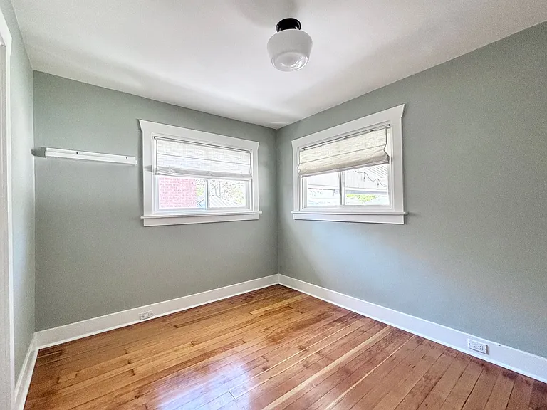631 E Downington Ave — Photo 14