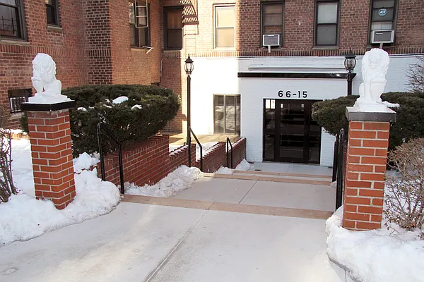 Sold by Better Homes & Gardens FH Realty | media 23