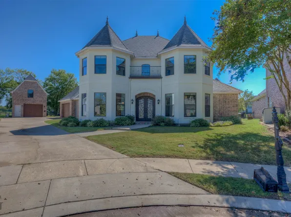 555 Canterbury Ln, Bossier City, LA 71111