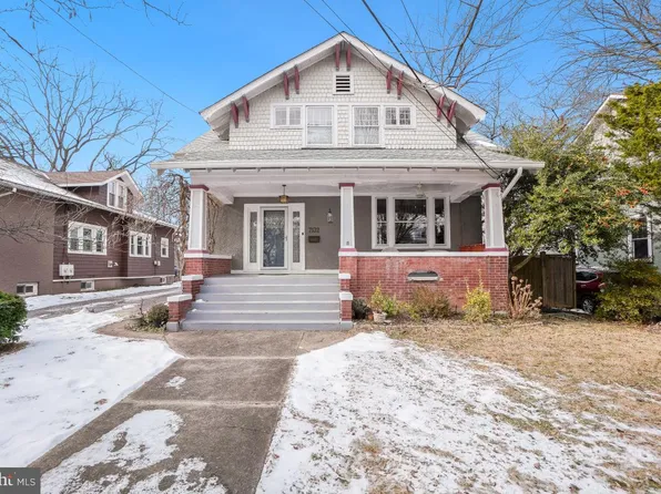 7132 Carroll Ave, Takoma Park, MD 20912
