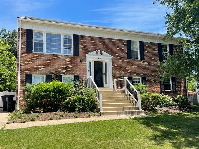 8136 Comet Dr — Photo 1