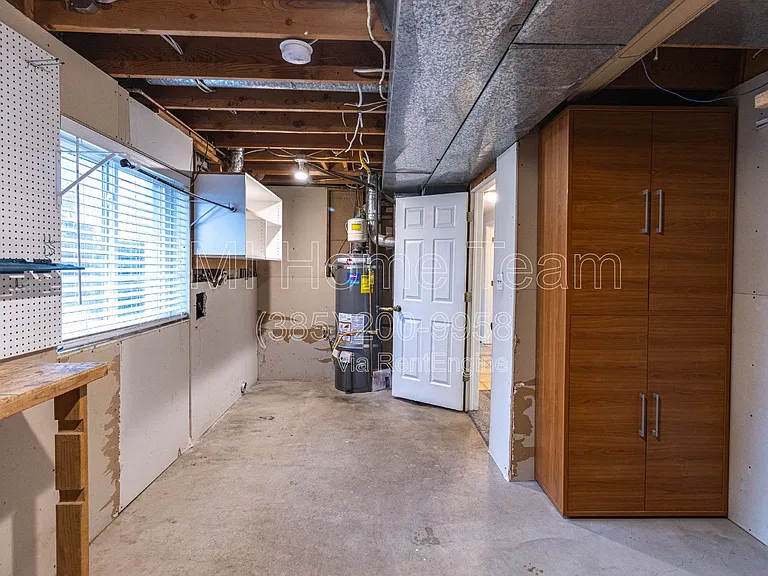 2205 N 1100 W — Photo 24