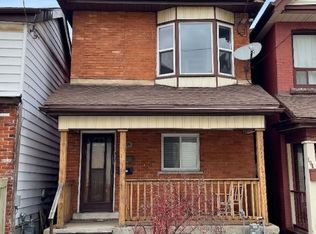 106 Peter St #2, Hamilton, ON L8R1T6