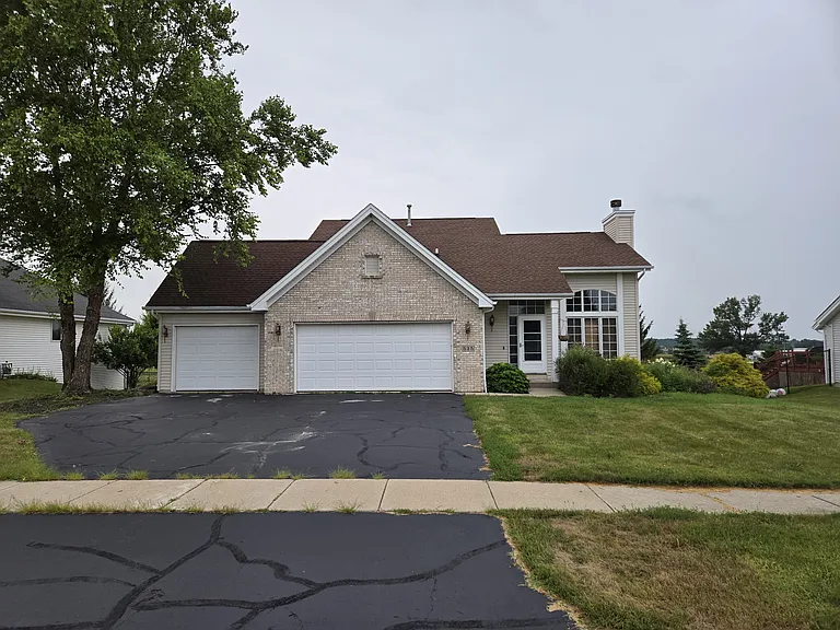 535 Westfield Dr — Photo 1