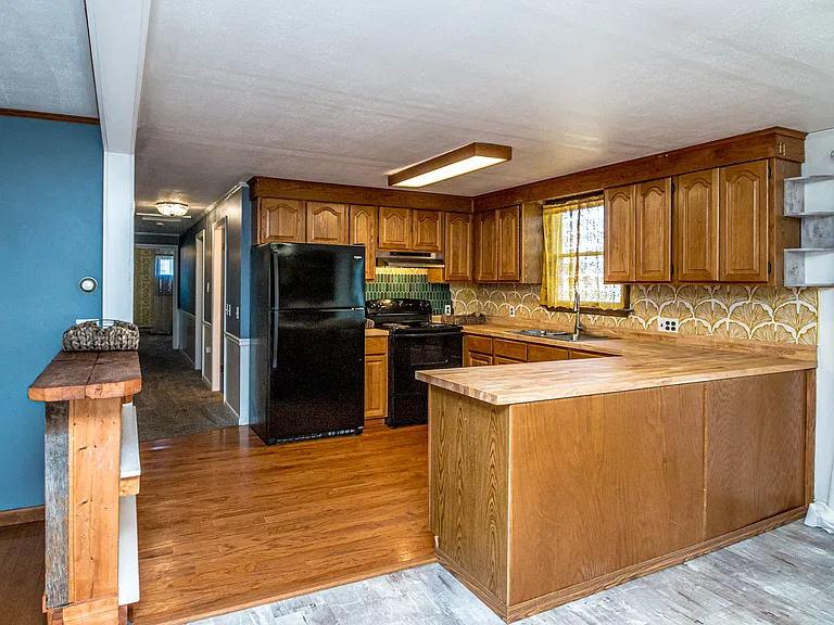 4 Ballard St — Photo 10