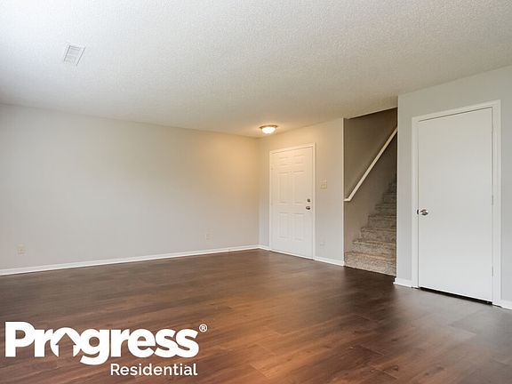 4th image of 2909 Redland Ln