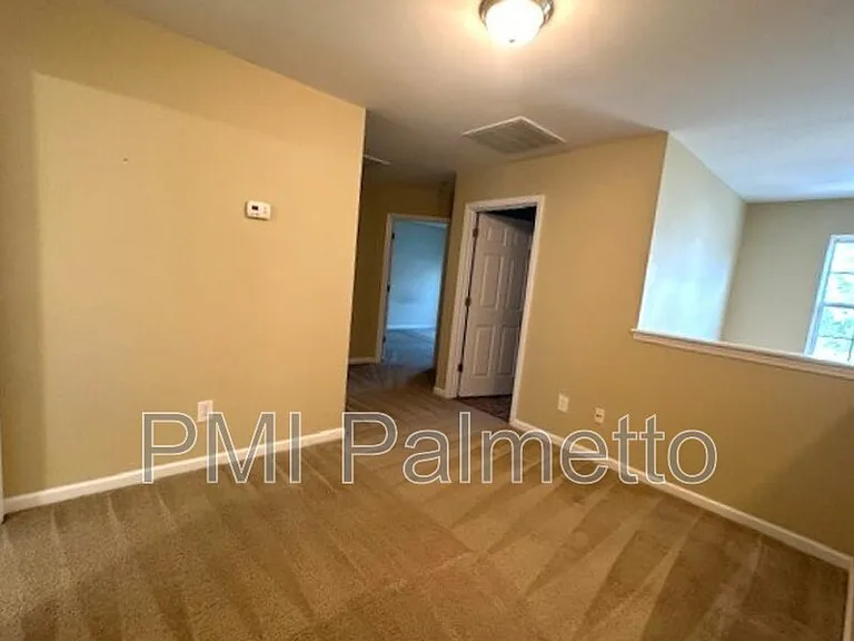 414 Hawkeye Ct — Photo 13