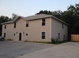 715 Seven Oaks Rd STE 200, Bonham, TX 75418