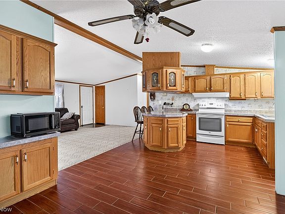 5th image of 12948 S State Line Rd