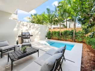 3073 Hibiscus St, Miami, FL 33133