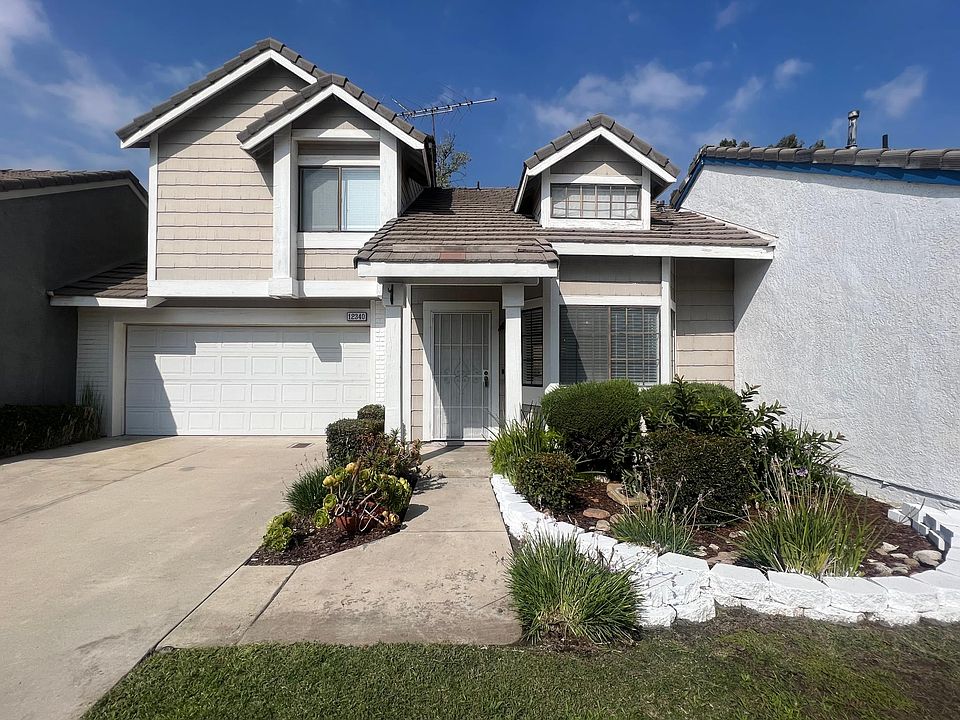 1st image of 12340 Daisy Ct
