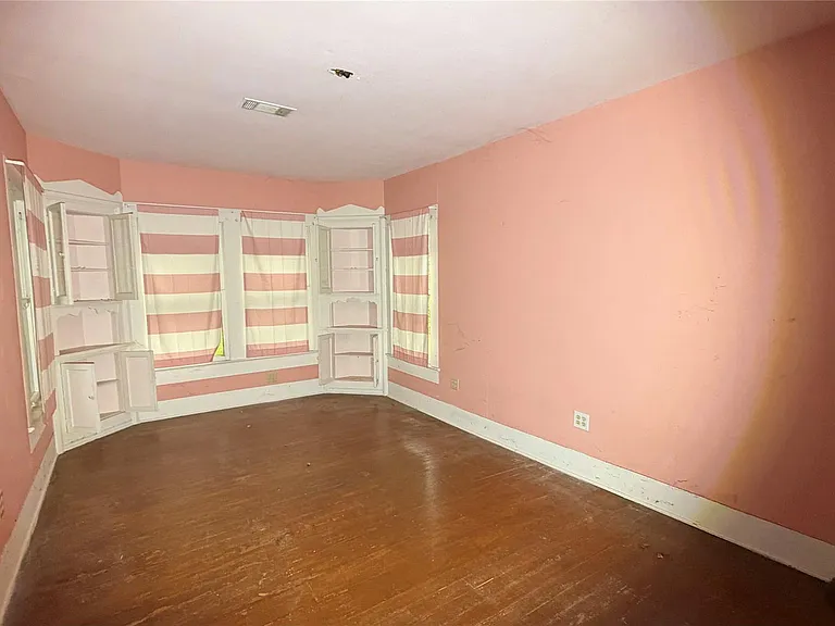 1501 S Columbia Dr #36 — Photo 4