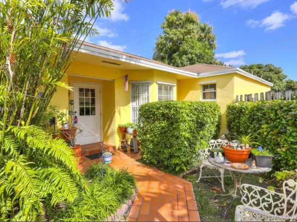 12559 SW 144th Ter, Miami, FL 33186