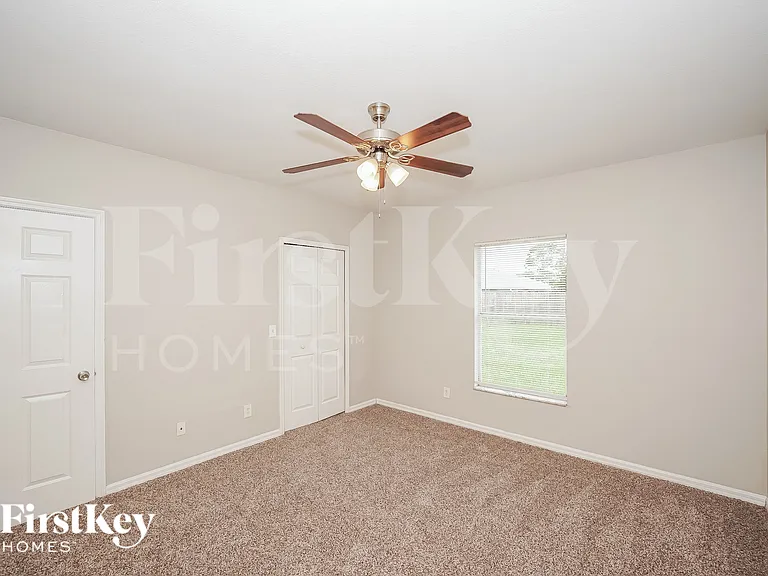 8235 Mossborger Ave — Photo 11