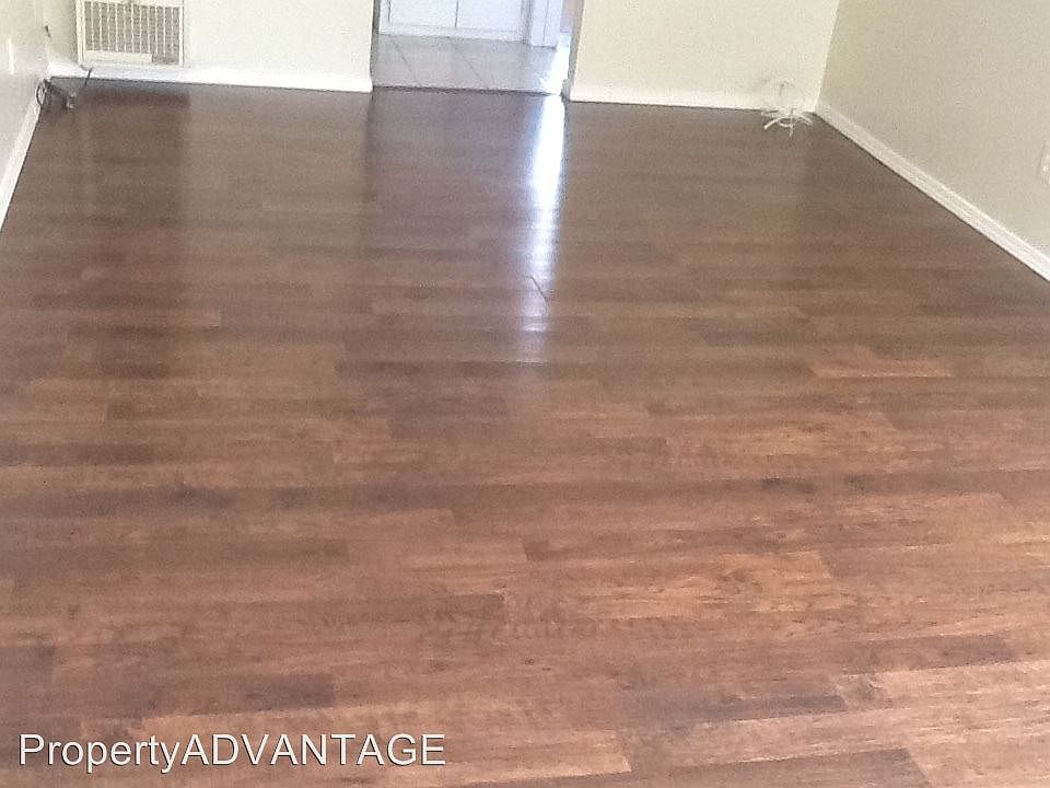2nd image of 421 N Weitzel St APT G