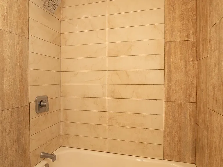 6021 N Norwood St — Photo 12