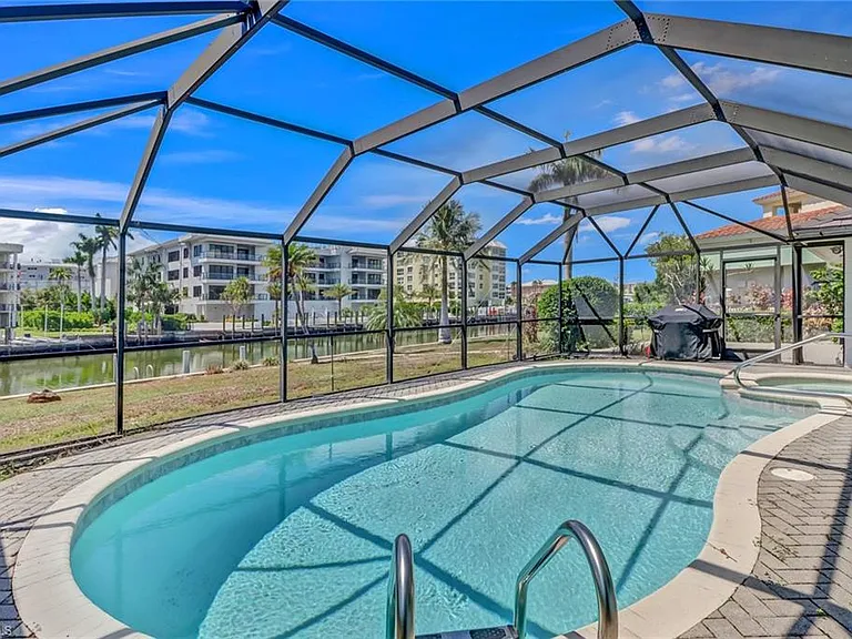 1823 Hurricane Harbor Ln — Photo 26