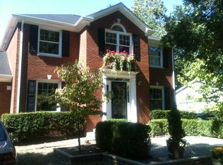 1724 Farmview Dr, Lexington, KY 40515