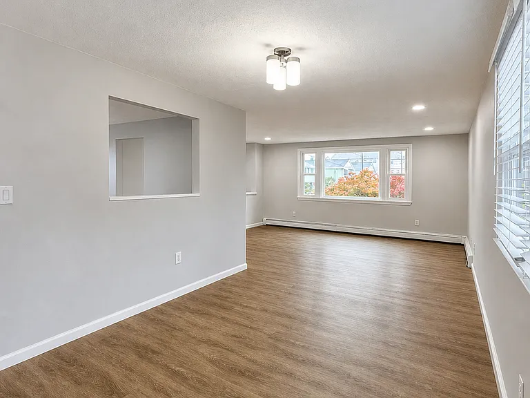 101 Rumney Rd #2 — Photo 3