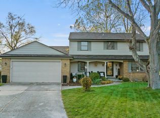 5911 Fitchburg Pl, Fort Wayne, IN 46815