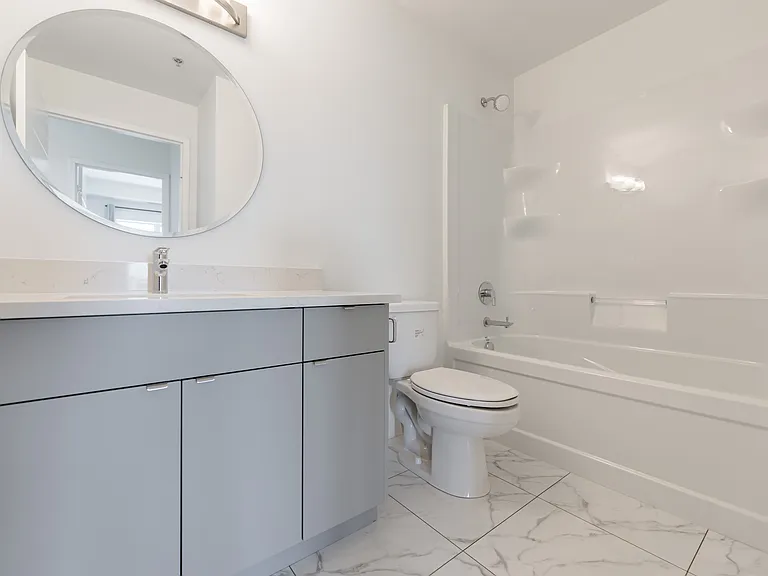 15 Refinery Way — Photo 9