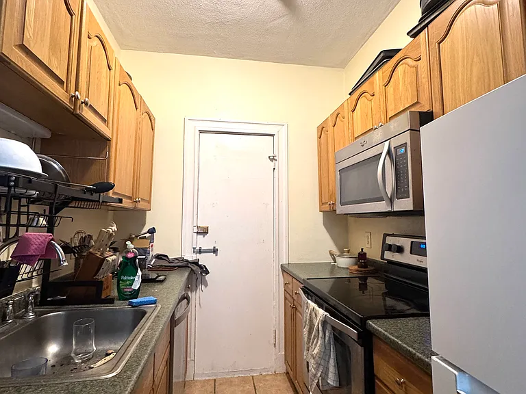 1645 Commonwealth Ave #1 — Photo 12