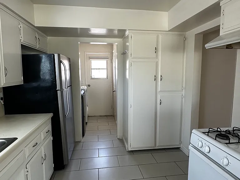 719 Caballo Ave — Photo 7