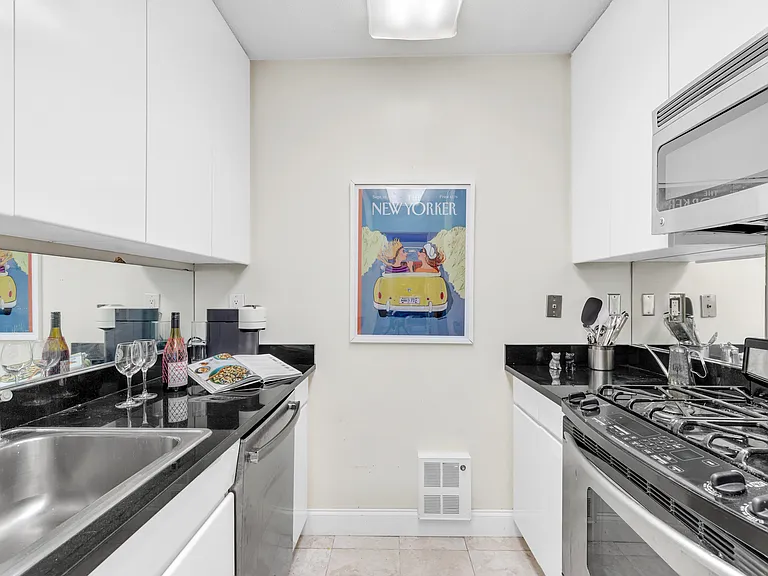 280 Park Ave S #24B — Photo 3