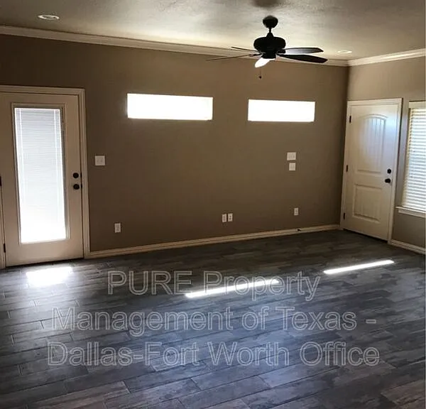 3011 Enchanted Rd — Photo 4