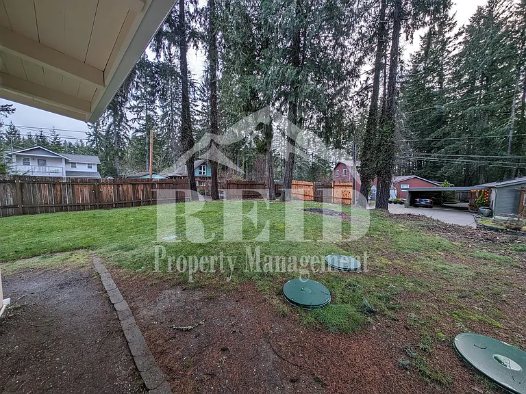 671 Creekside Dr — Photo 28