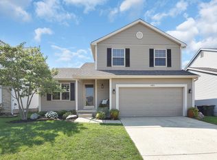 6083 Heritage Farms Dr, Hilliard, OH 43026