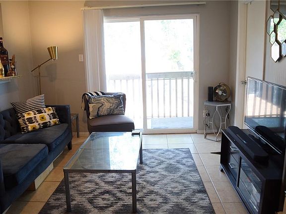 4th image of 6903 Deatonhill Dr APT 3