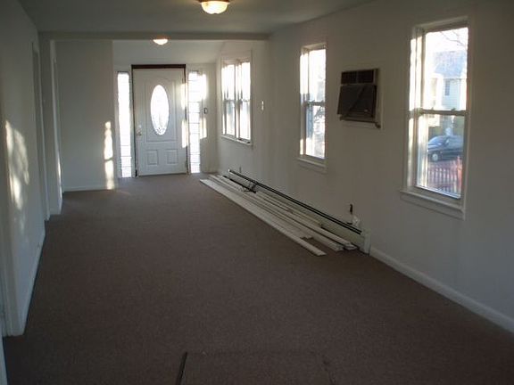 Lrg. L/R And D/R Upstairs