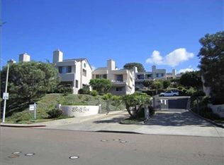941 Hygeia Ave #2, Encinitas, CA 92024