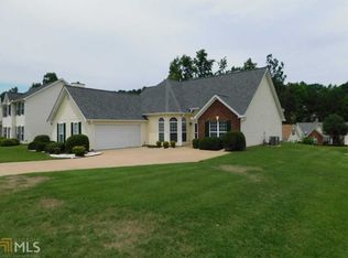 1015 Spring Ives Dr, Lawrenceville, GA 30043