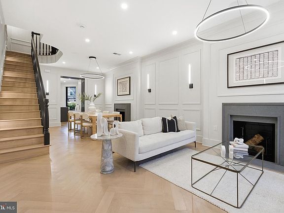 4th image of 1816 Belmont Rd NW