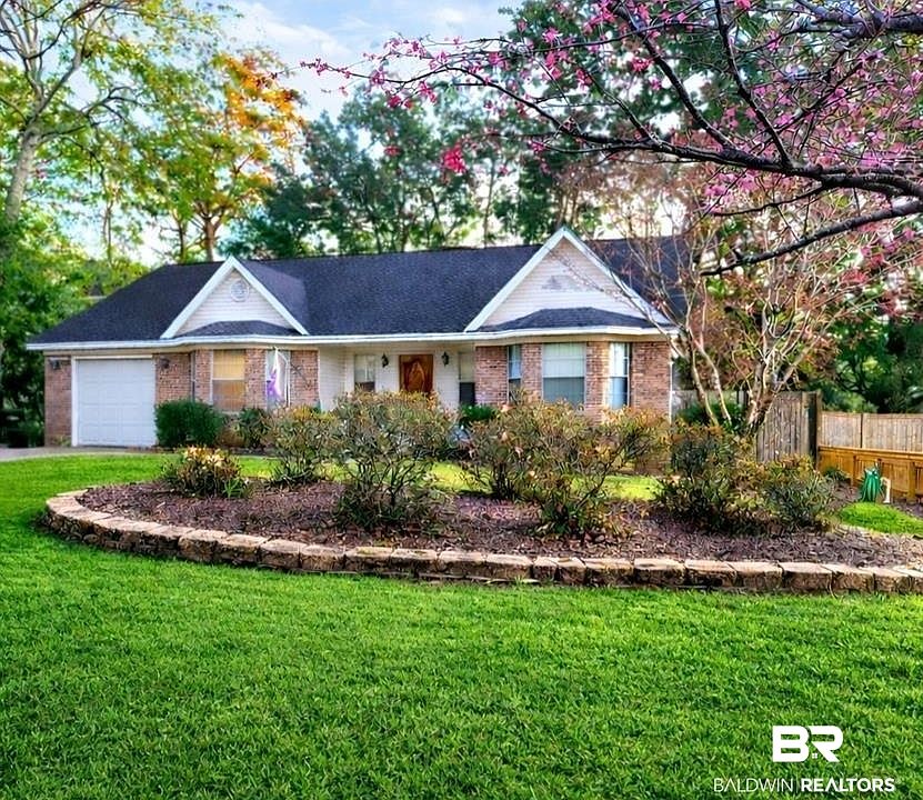 1st image of 205 Cain Ln