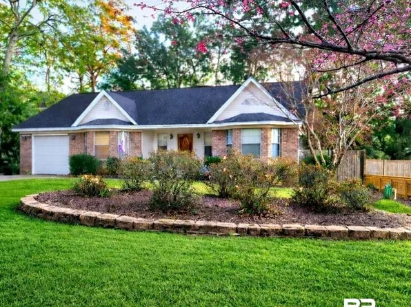 205 Cain Ln, Fairhope, AL 36532