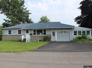 101 Mountain View Ave, Rensselaer, NY 12144