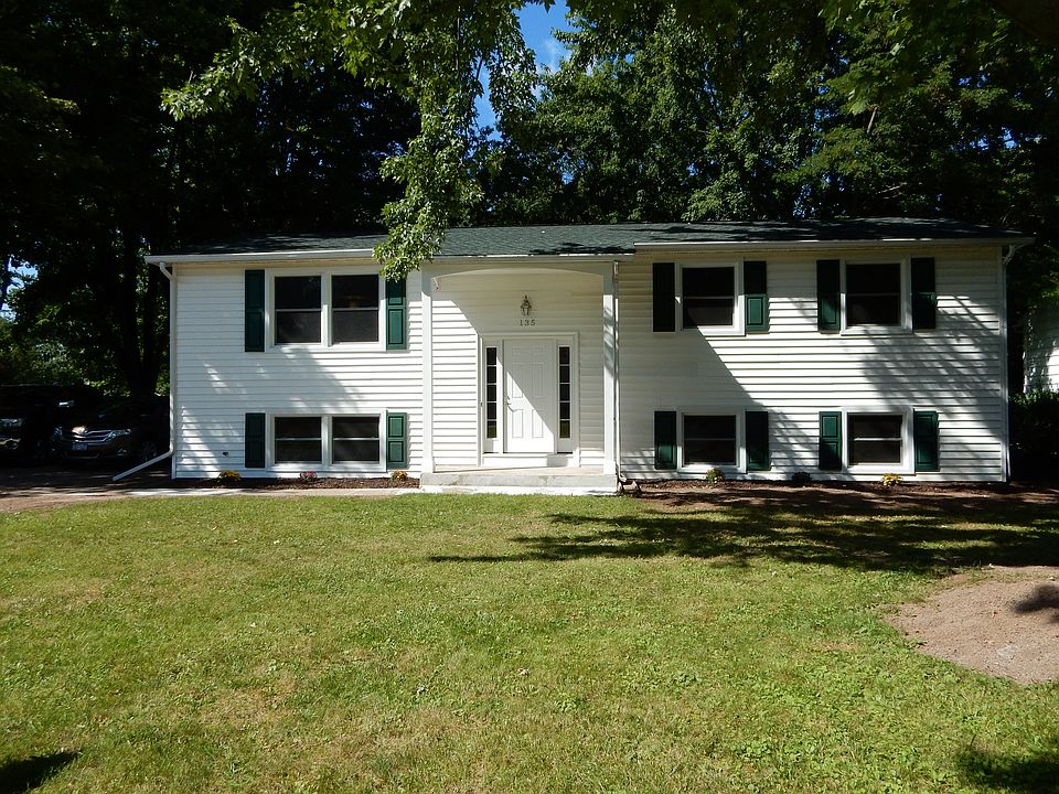 1st image of 135 Frazier St