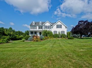 4 Oak Hill Farms Rd, Ellington, CT 06029