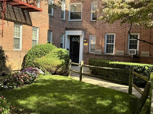 800 Bronx River Road #A41, Bronxville, NY 10708