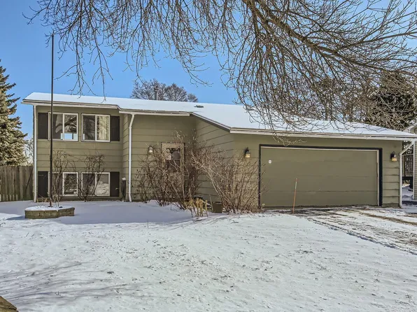 9671 Heath Ave S, Cottage Grove, MN 55016