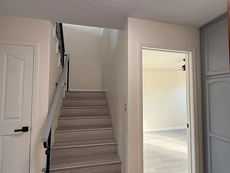 4041 Bluff Pl #2 — Photo 5
