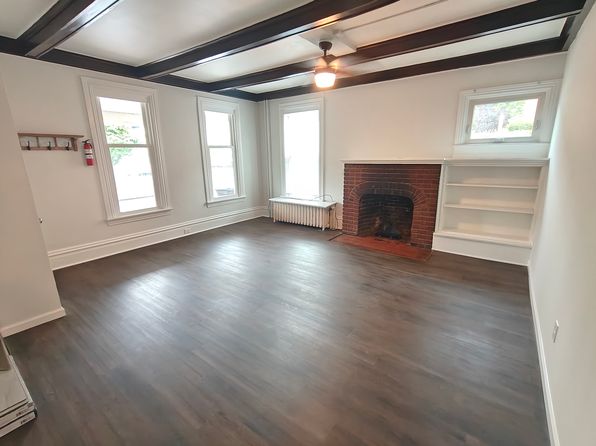 310 W 11th St APT 1