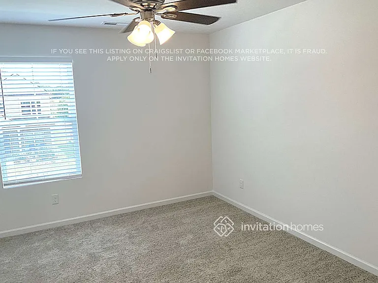 3816 Lantern Ln — Photo 12